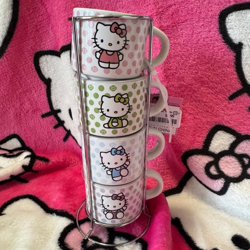 Hello Kitty mini mug set of 4